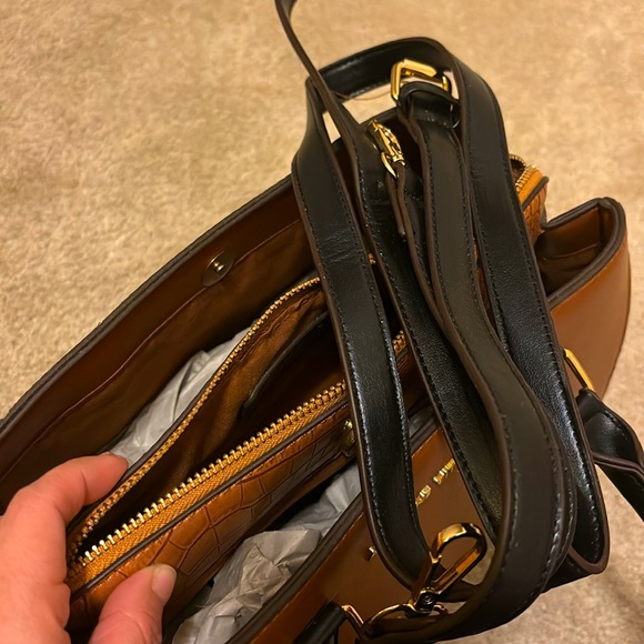 ADRIENNE VITTADINI The Animal Instinct Collection Satchel - Picture 5 of 8